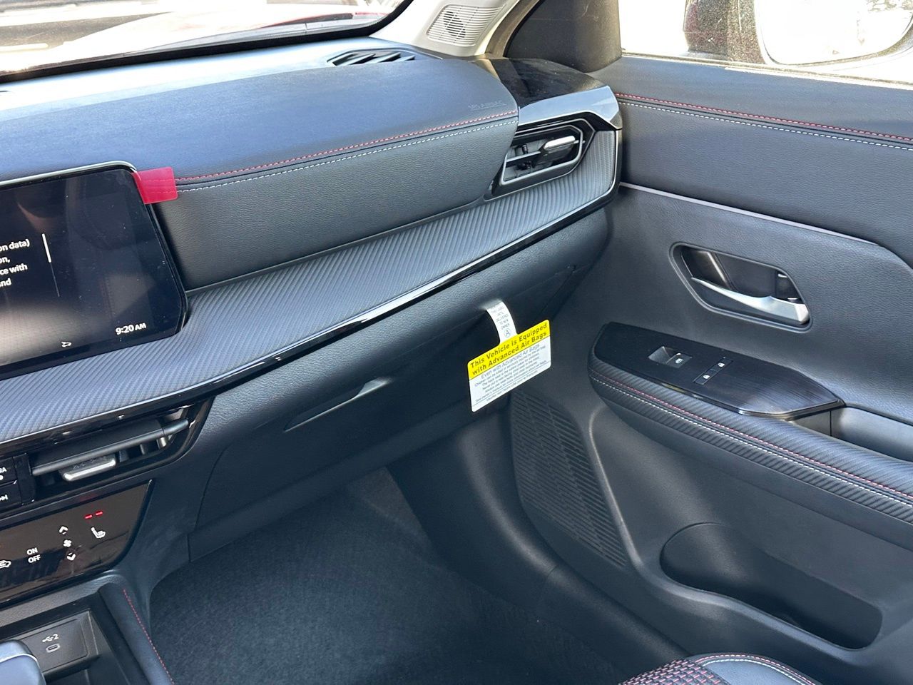 2026 Nissan KICKS SR AWD - Photo 11