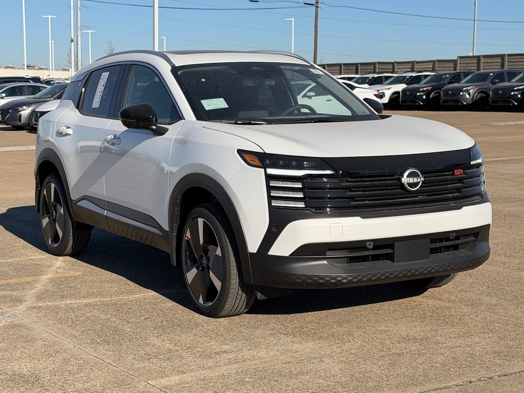 New 2026 Nissan Kicks SR SUV