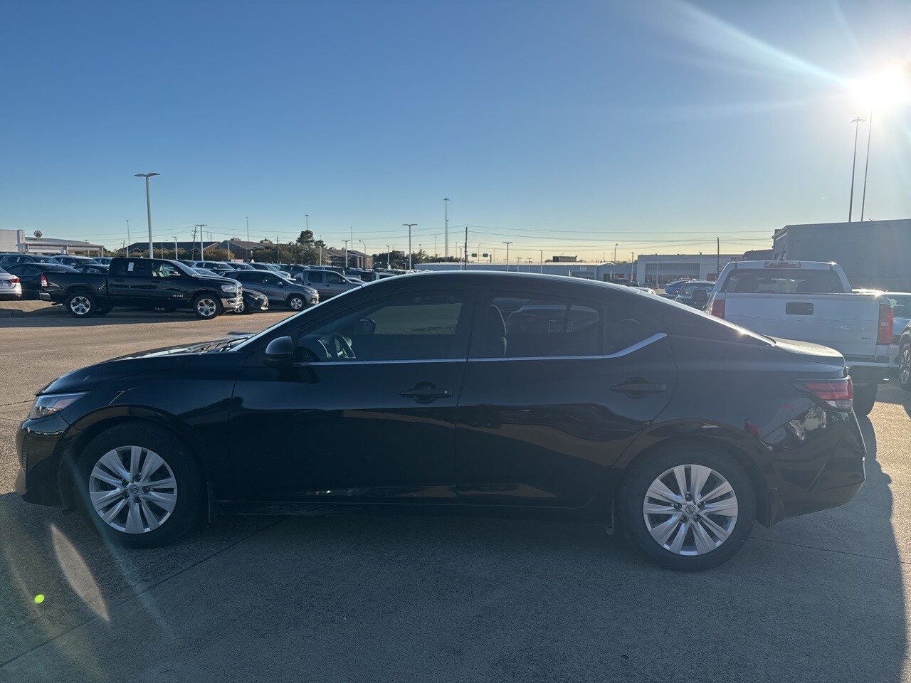 2024 Nissan Sentra S photo 4