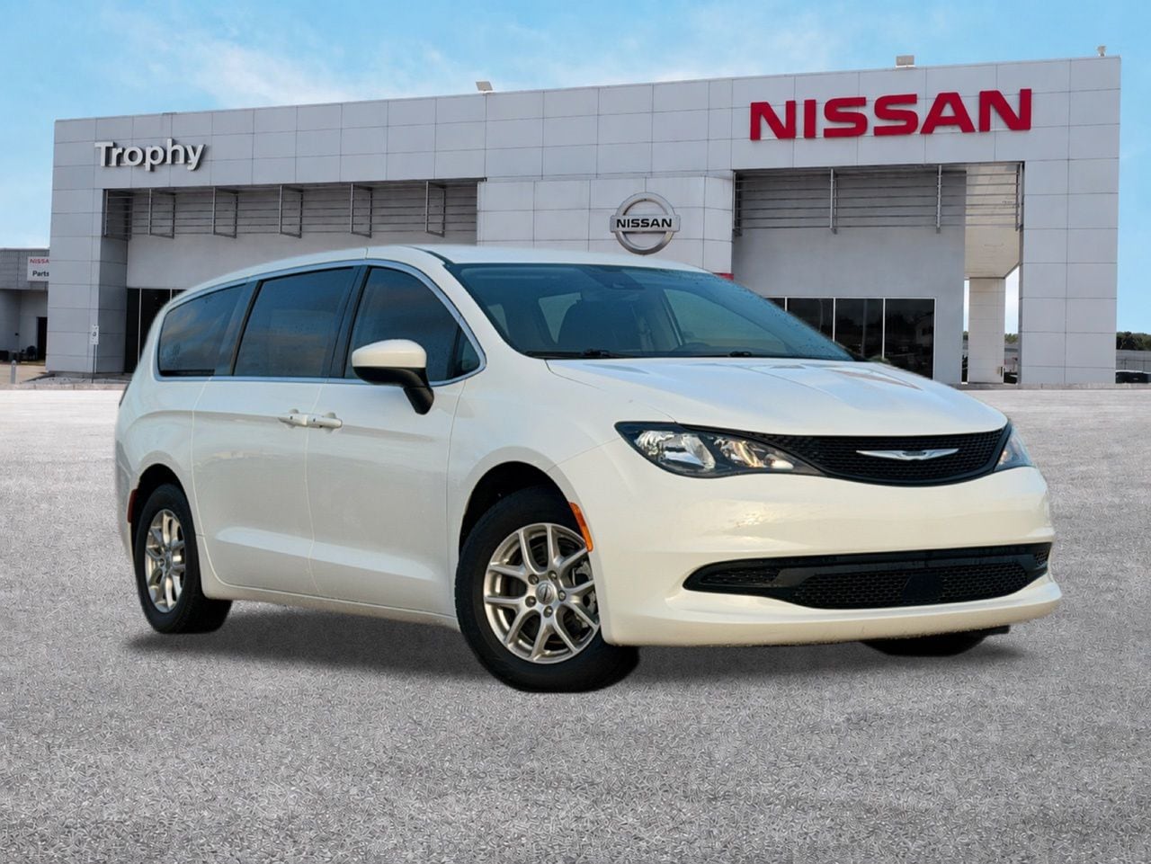2023 Chrysler Voyager