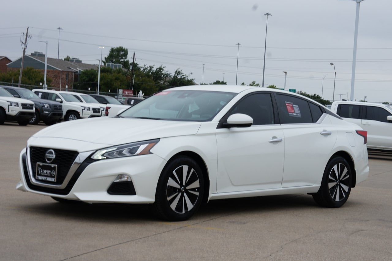 Certified 2022 Nissan Altima SV with VIN 1N4BL4DV4NN346016 for sale in Mesquite, TX