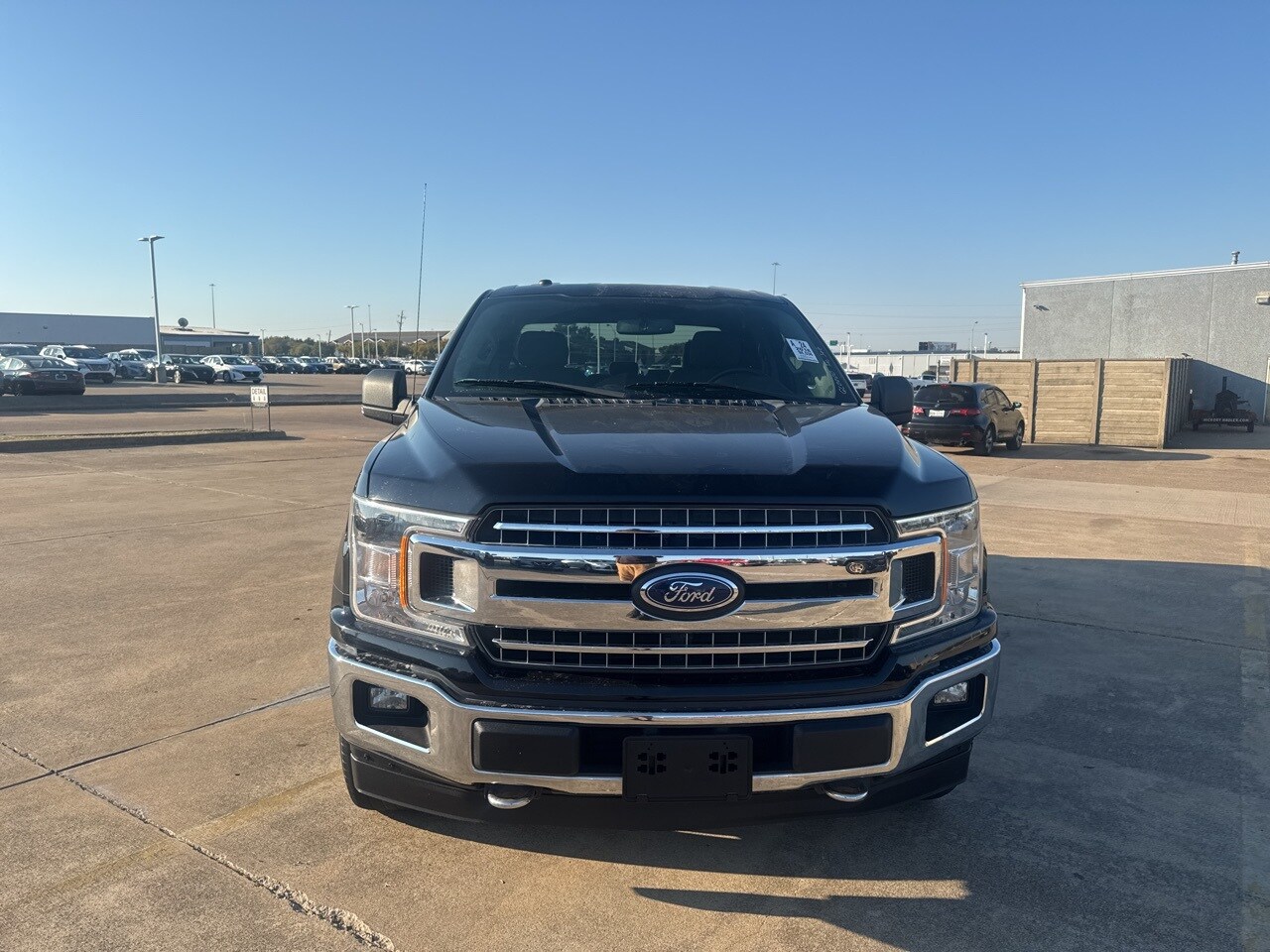 2018 Ford F-150 XLT photo 2