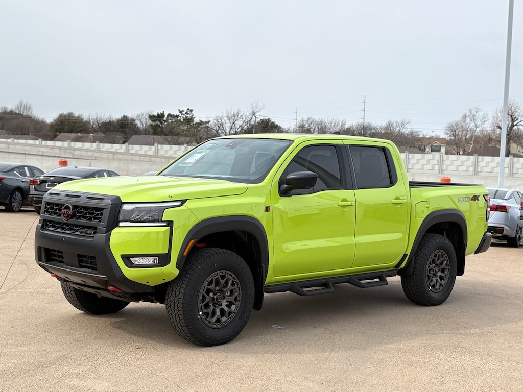 New 2026 Nissan Frontier PRO-4X w/R Package Truck Crew Cab
