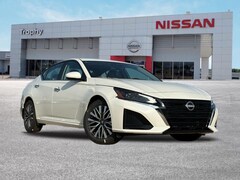 2025 Nissan Altima SV Sedan