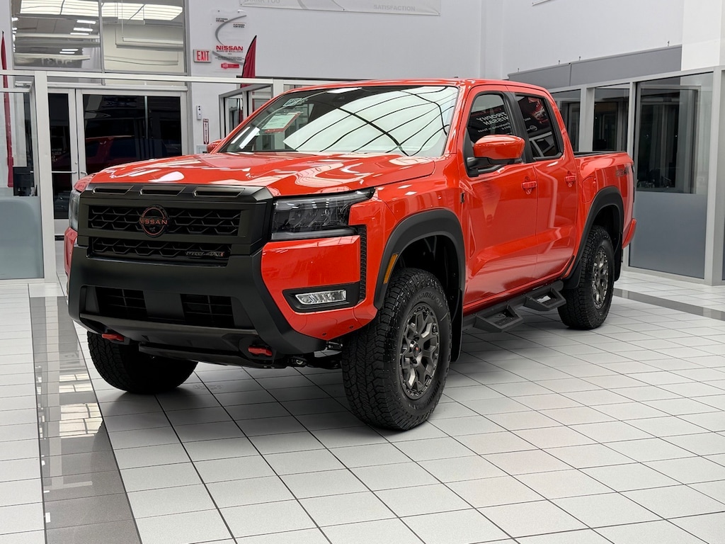 New 2026 Nissan Frontier PRO-4X w/R Package Truck Crew Cab