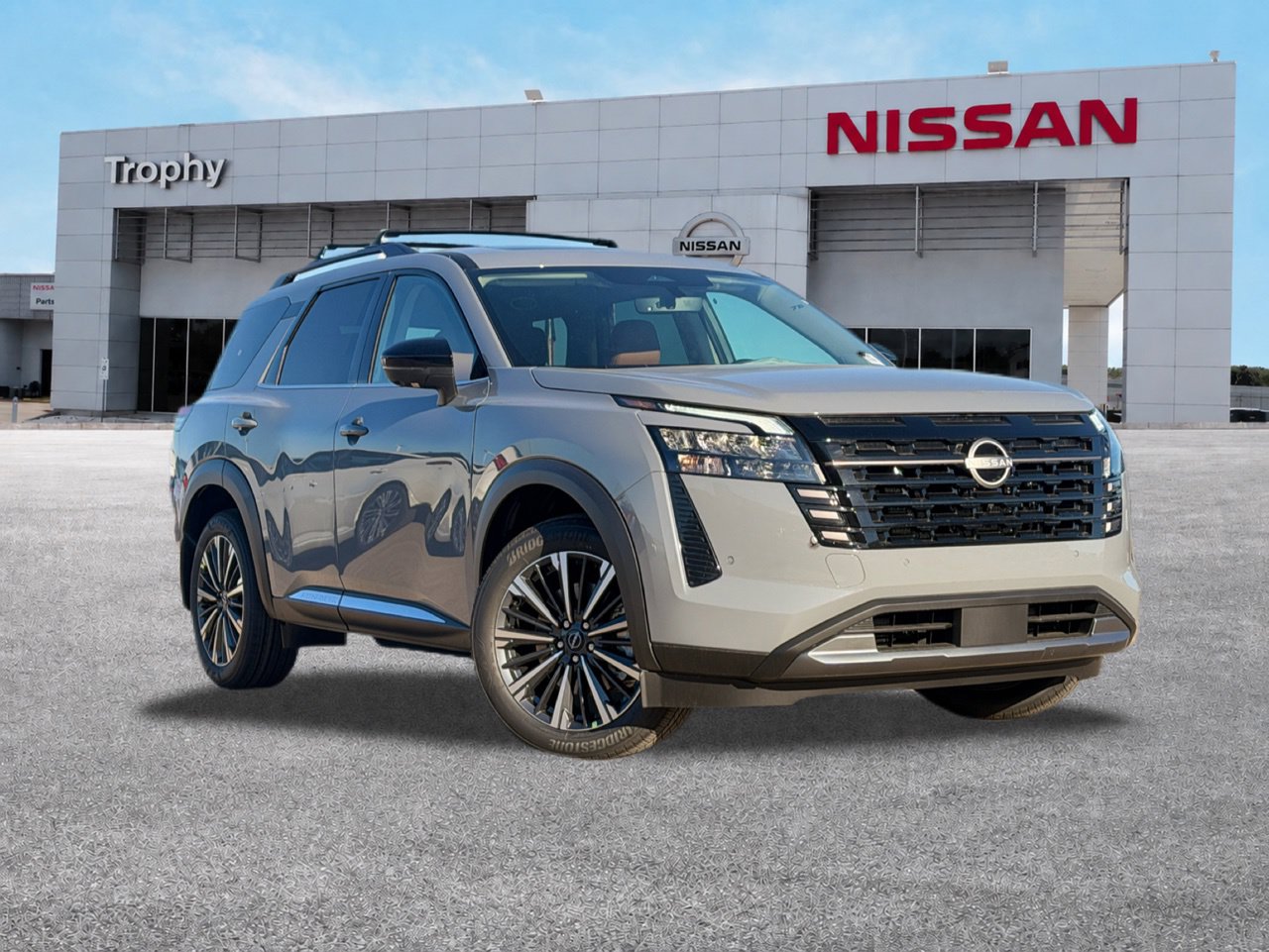 2026 Nissan Pathfinder Platinum SUV