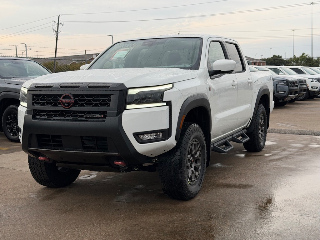 New 2026 Nissan Frontier PRO-4X w/R Package Truck Crew Cab