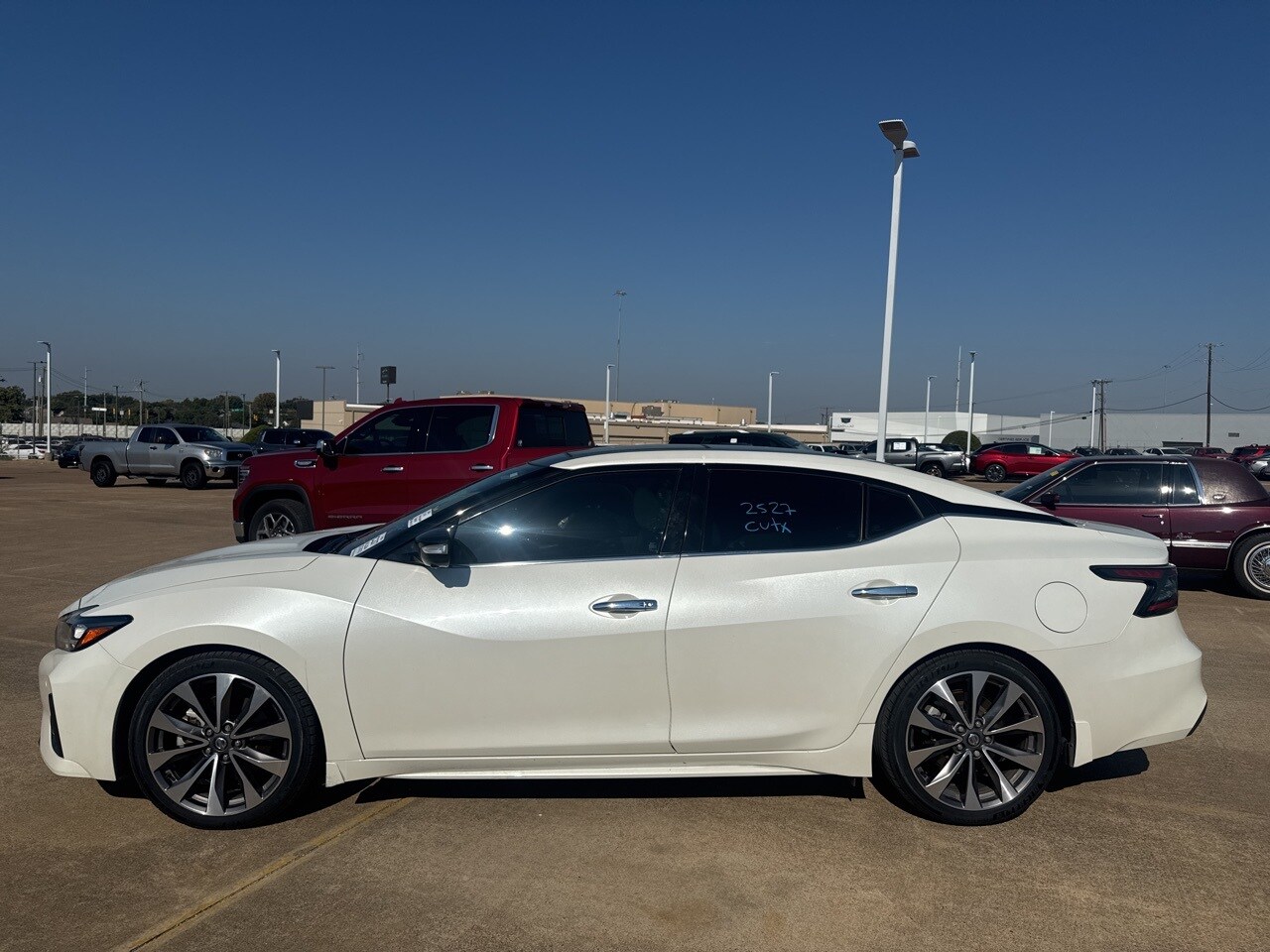 2022 Nissan Maxima Platinum photo 4