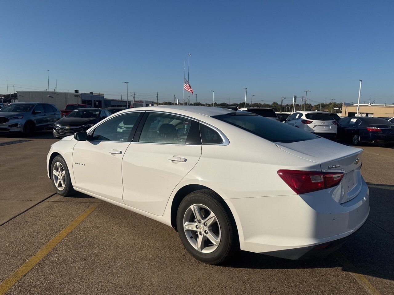 2024 Chevrolet Malibu LS photo 3