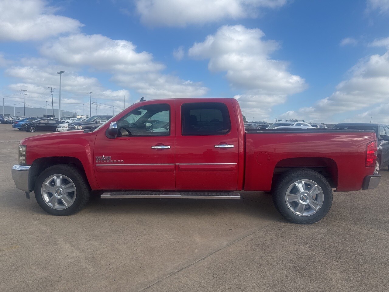 2012 Chevrolet Silverado 1500 LT photo 4