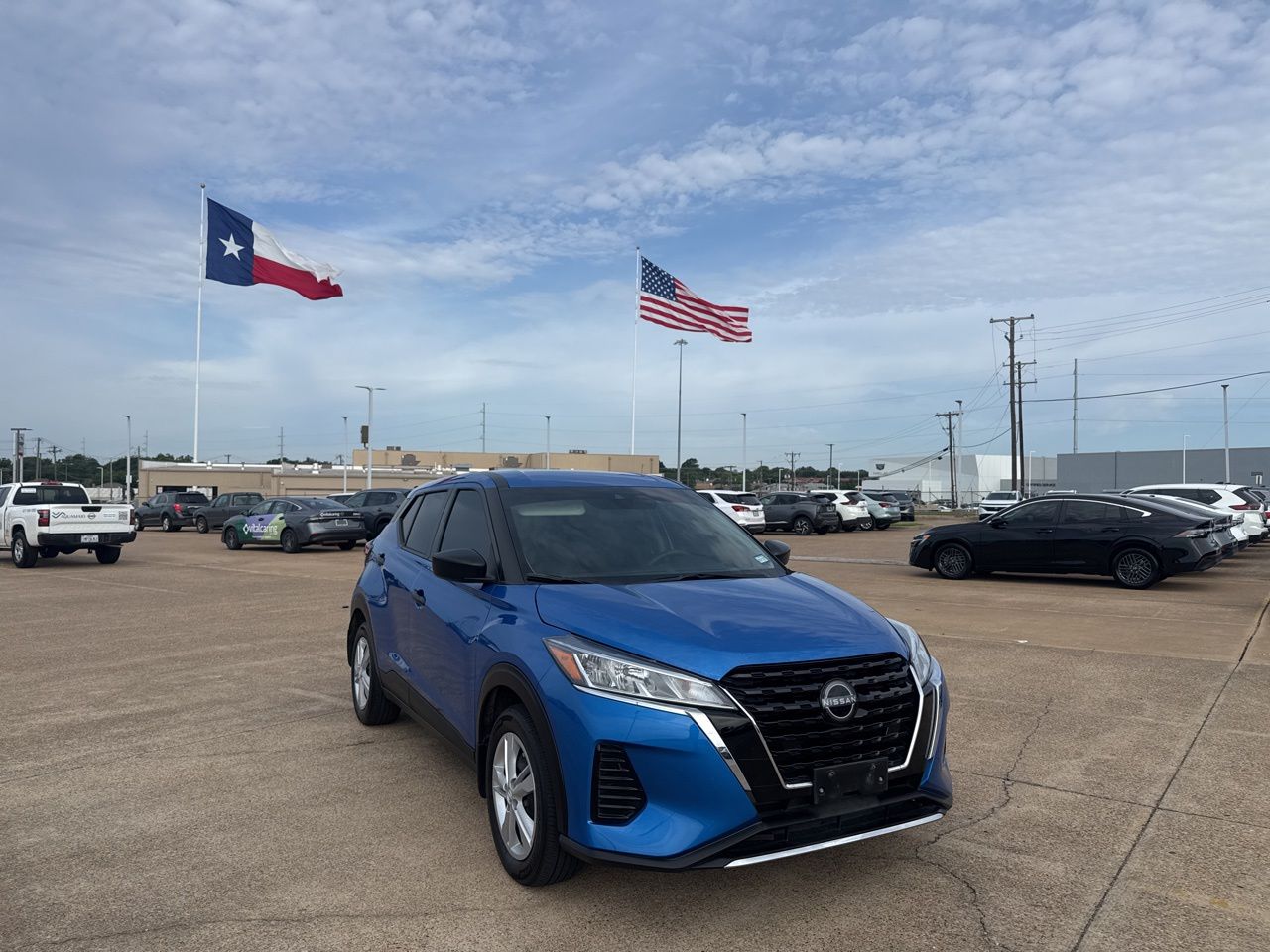 2024 Nissan Kicks 1.6 S's photo