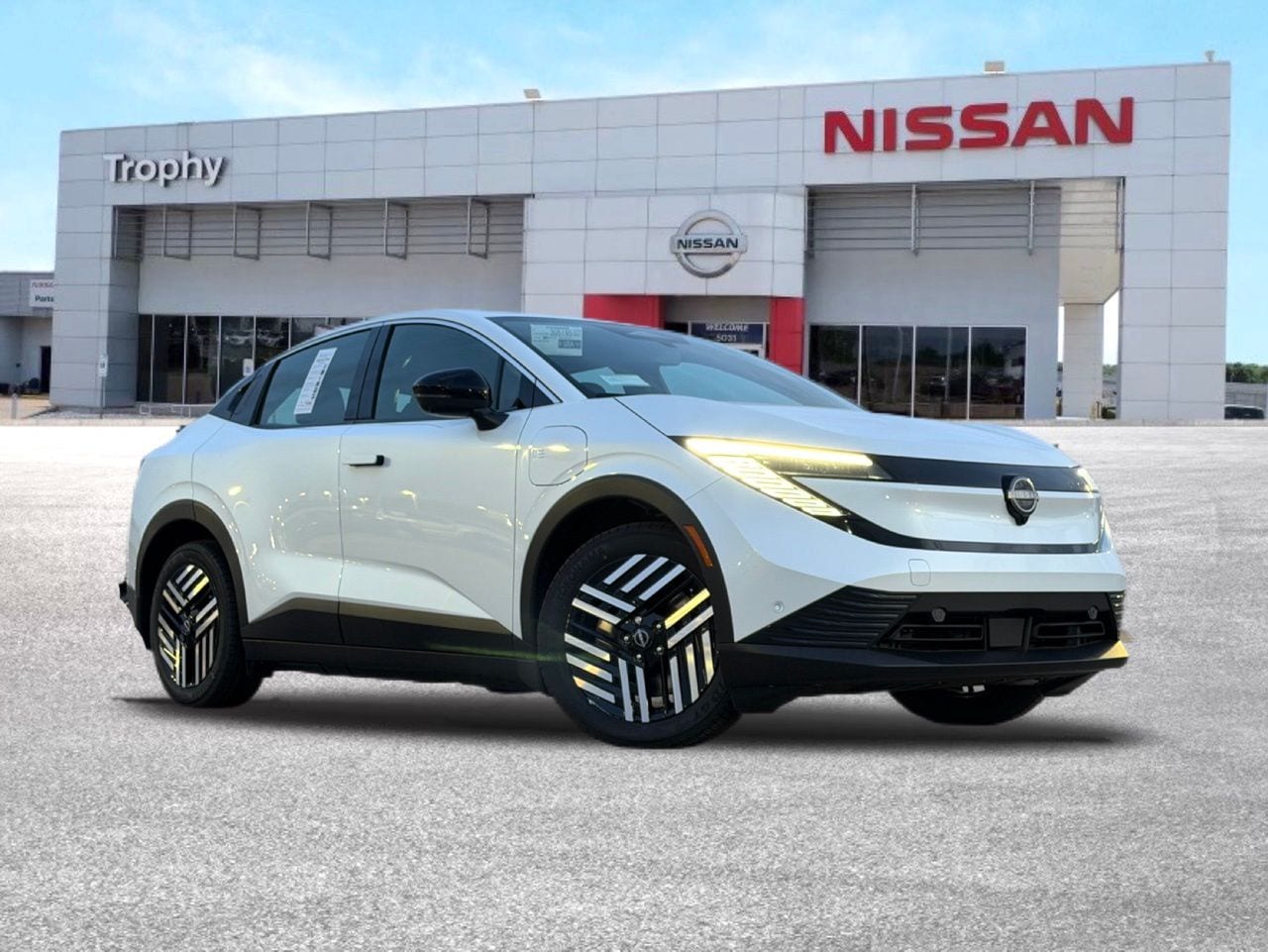 2026 Nissan Leaf SV+'s photo