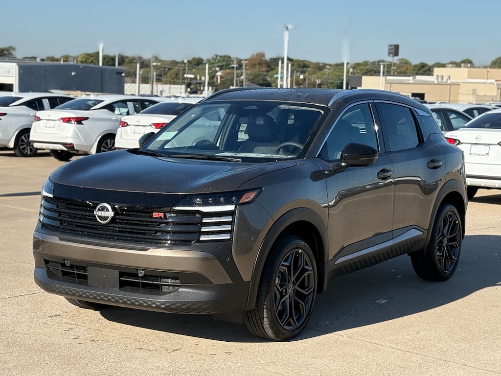 New 2026 Nissan Kicks SR SUV