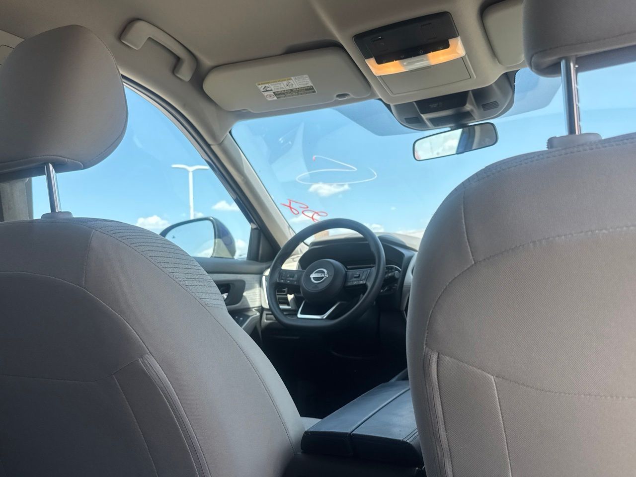 2023 Nissan Rogue SV - Photo 29