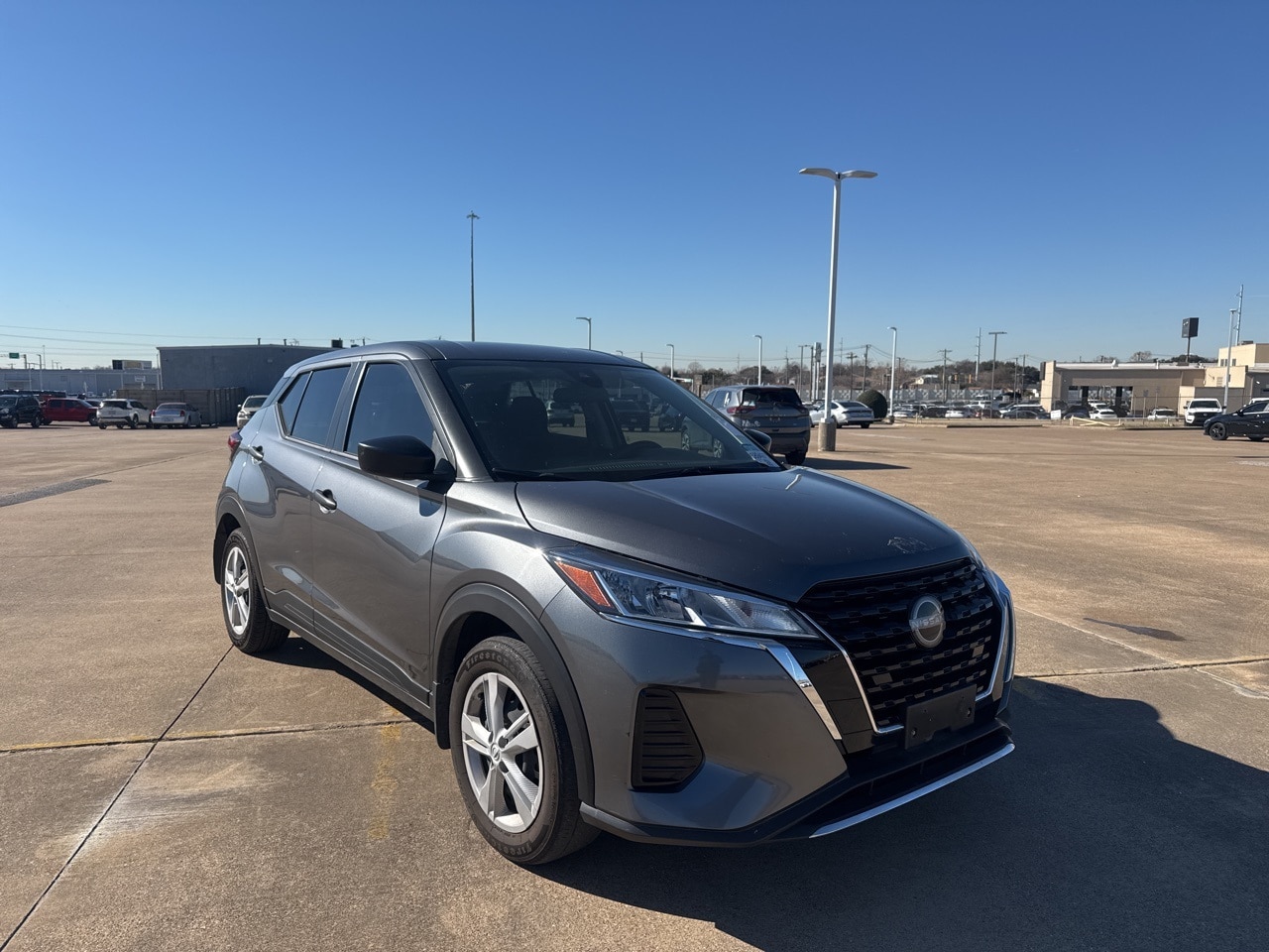 2024 Nissan Kicks S