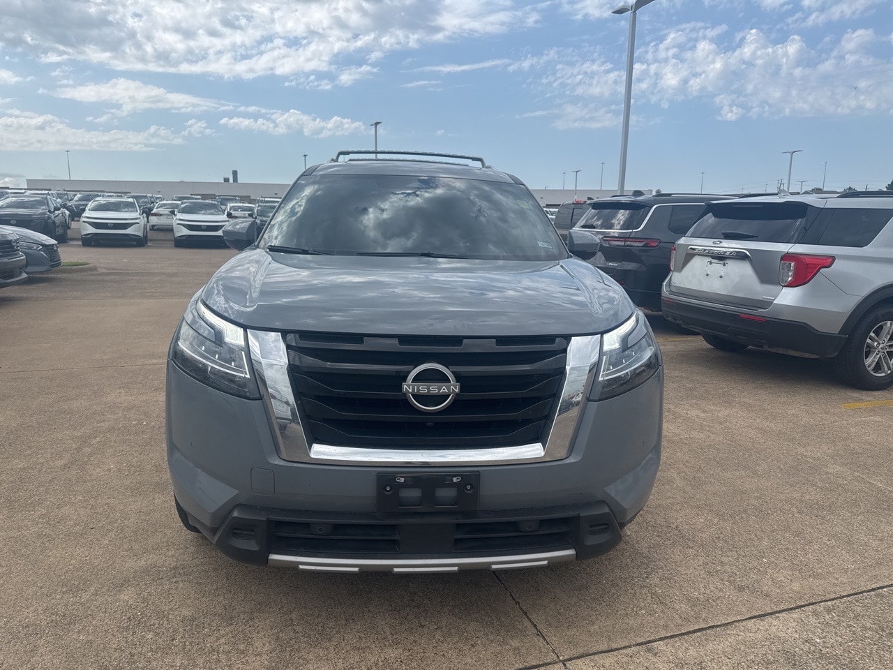 Certified 2024 Nissan Pathfinder Platinum with VIN 5N1DR3DGXRC215134 for sale in Mesquite, TX