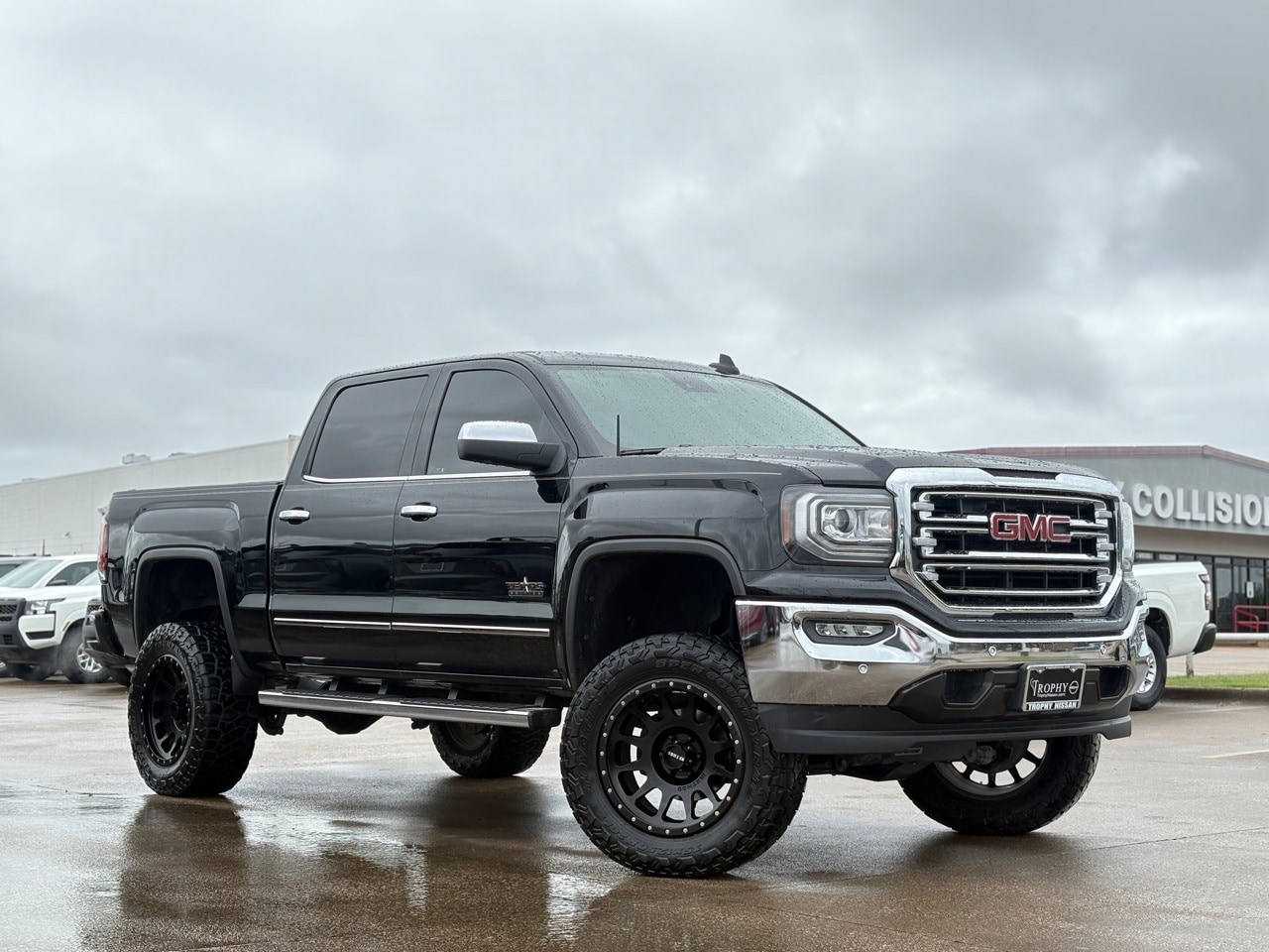Used 2018 GMC Sierra 1500 SLT with VIN 3GTP1NECXJG575120 for sale in Mesquite, TX