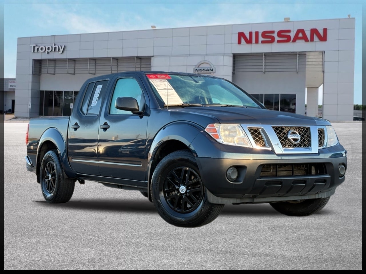 2021 Nissan Frontier SV's photo