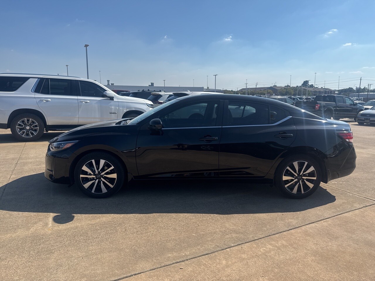 2024 Nissan Sentra SV photo 4