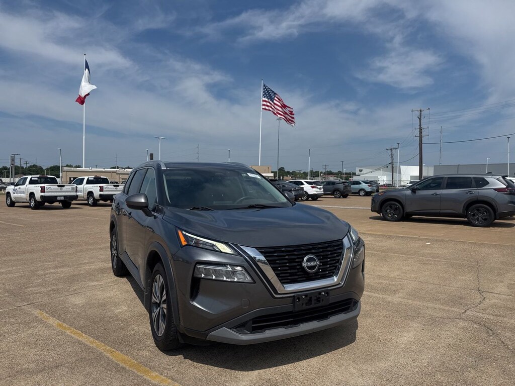 Used 2022 Nissan Rogue SV SUV