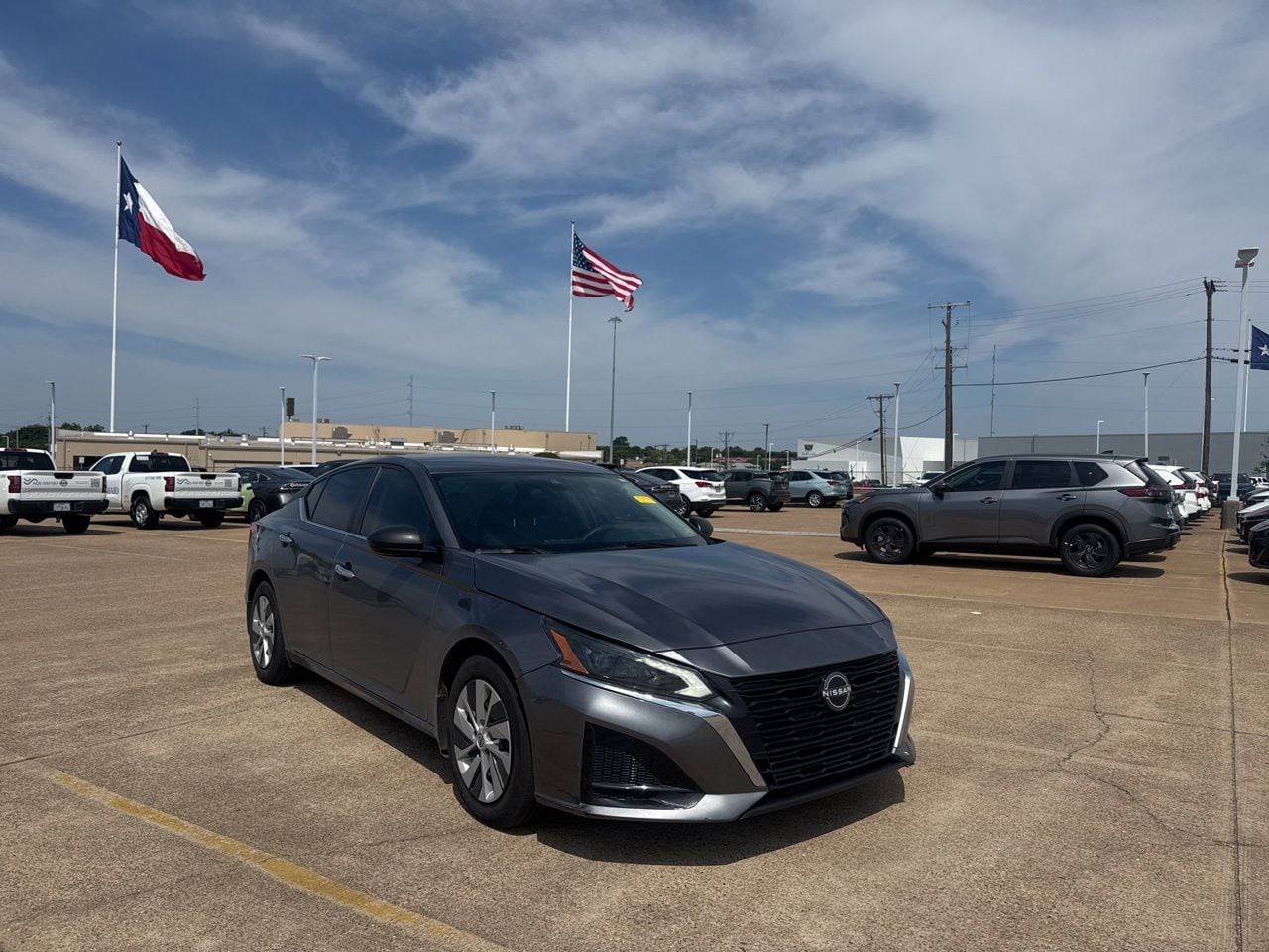 2024 Nissan Altima 2.5 S's photo