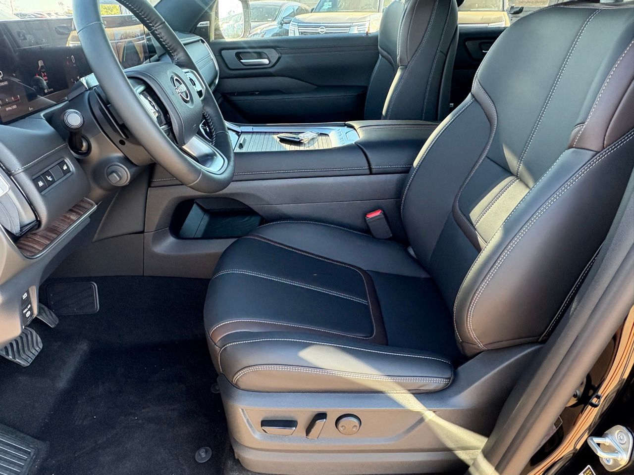 2026 Nissan Armada SL - Photo 15