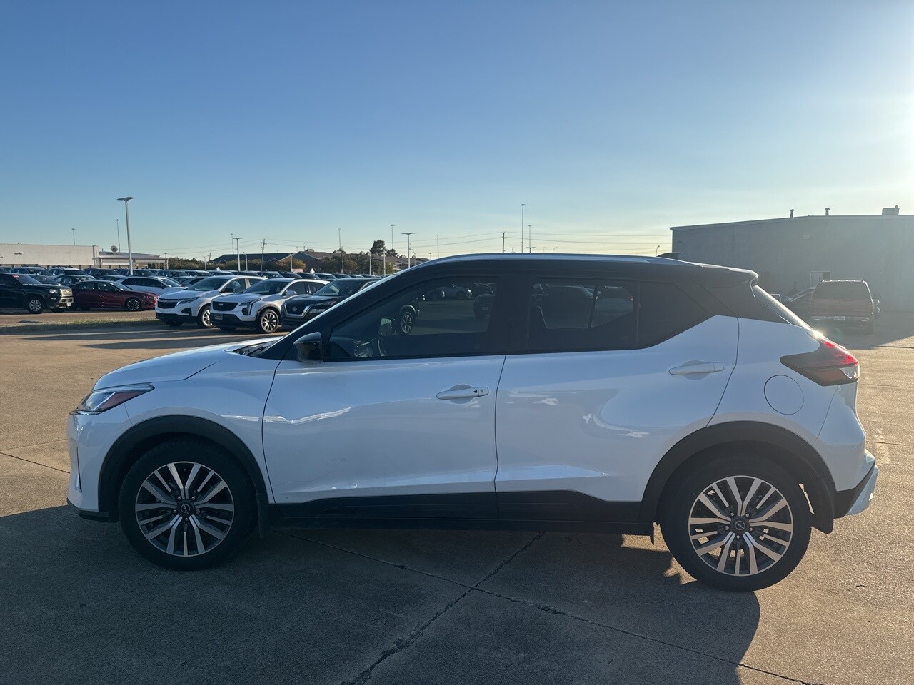 2024 Nissan Kicks SV photo 3