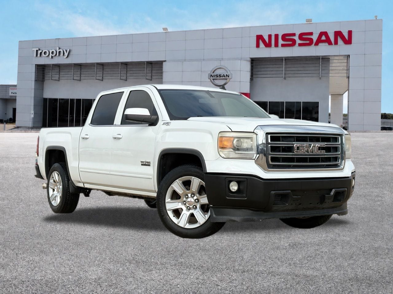 Summit White 2014 GMC Sierra 1500 SLE Crew Cab Pickup Truck 4X2 6-Speed Automatic Overdrive