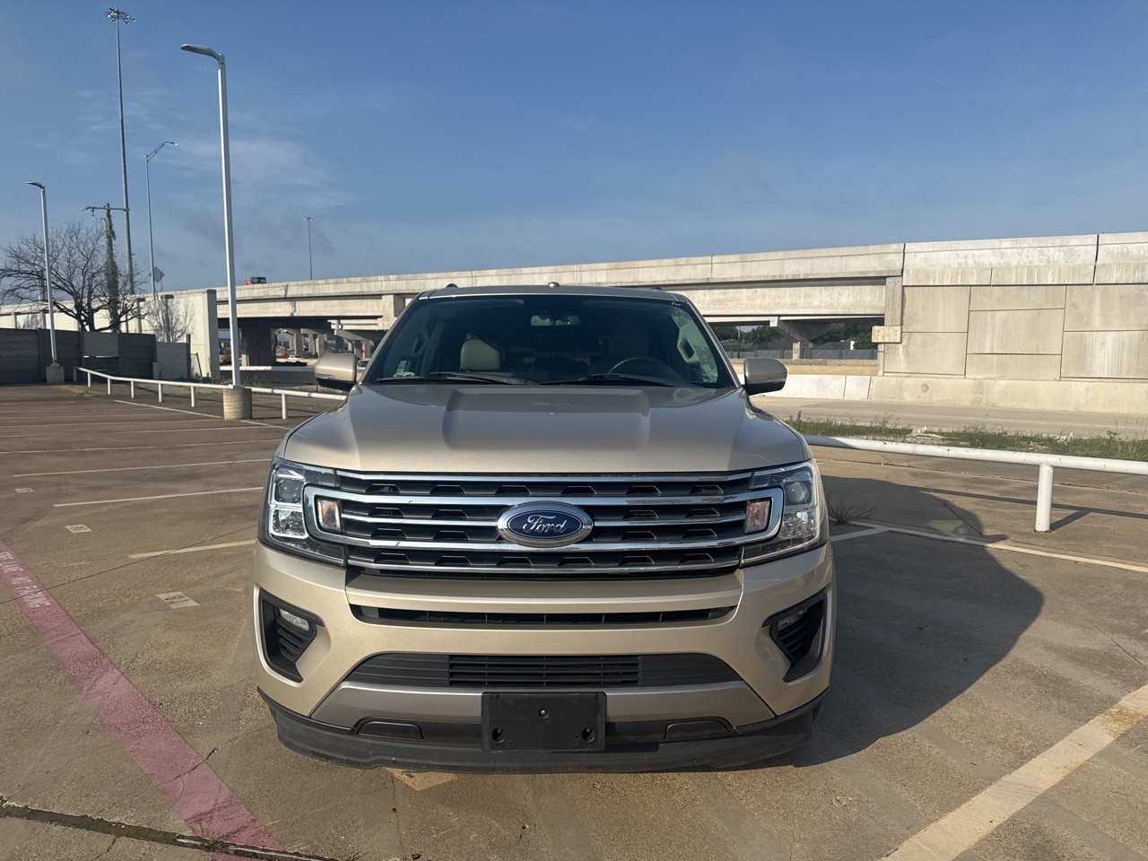 Used 2018 Ford Expedition XLT with VIN 1FMJU1HT0JEA30872 for sale in Mesquite, TX