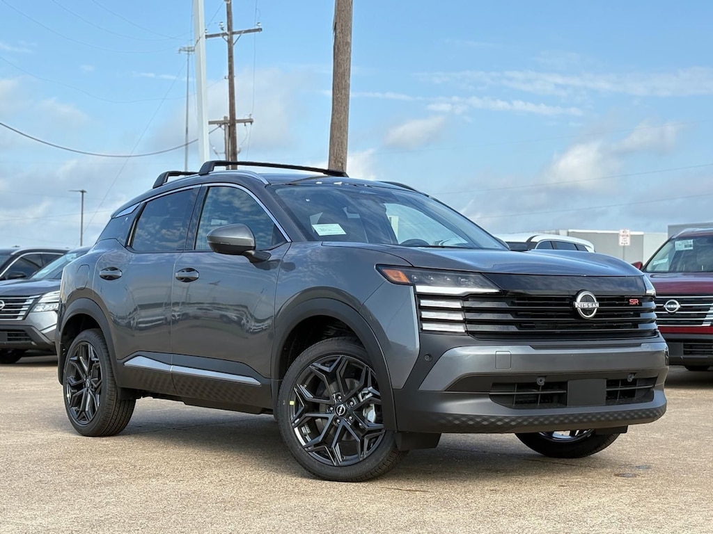 New 2026 Nissan Kicks SR SUV