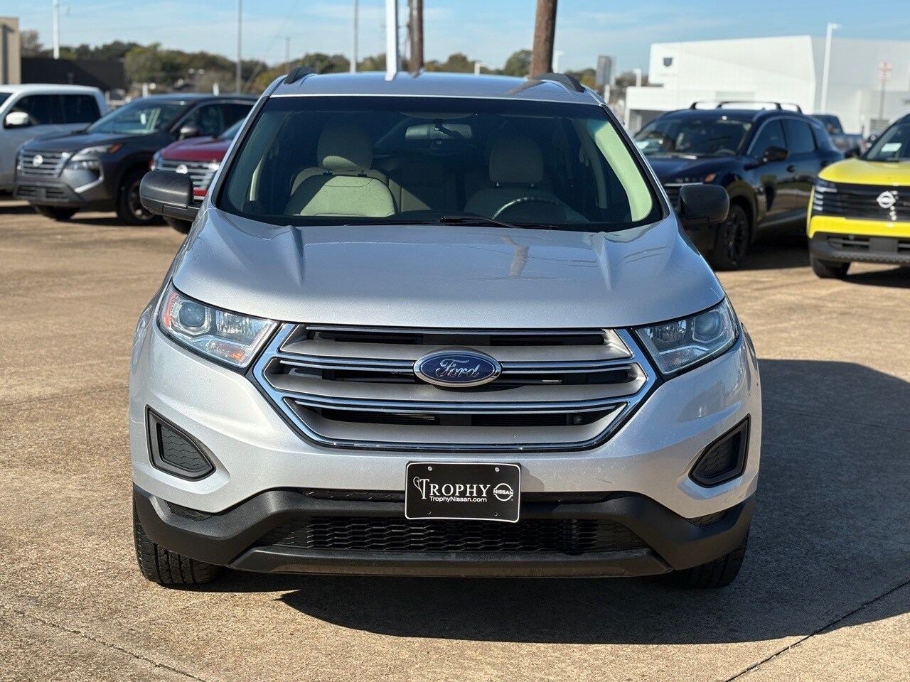 2015 Ford Edge SE photo 2