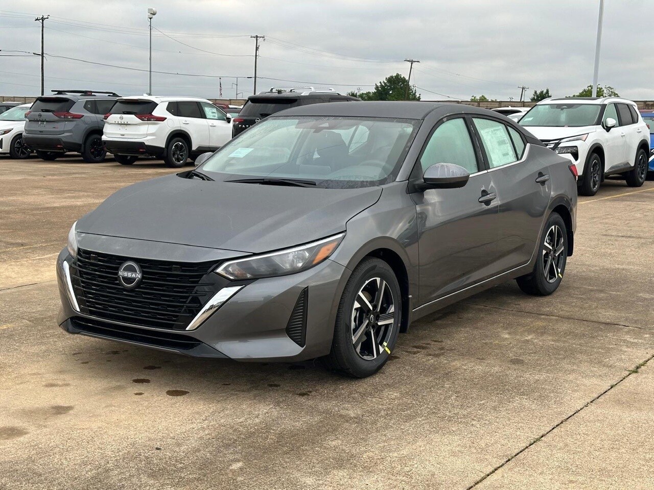 2025 Nissan Sentra SV photo 2