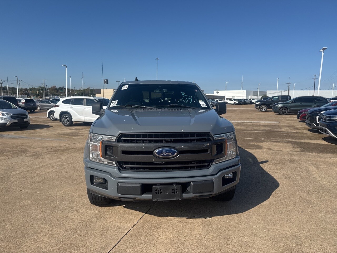 2019 Ford F-150 XLT photo 2