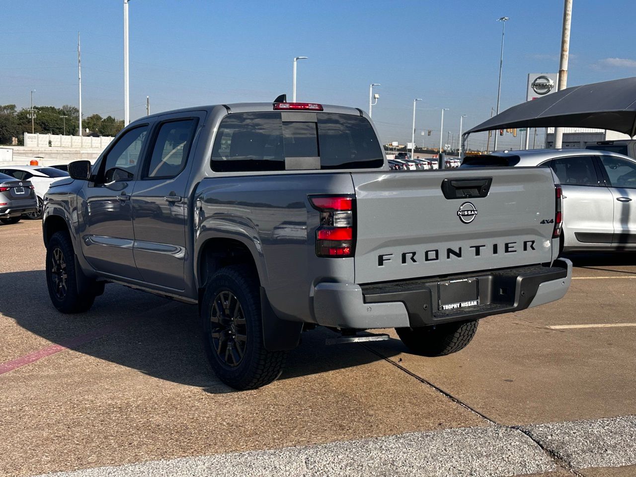 2026 Nissan Frontier SV - Photo 6