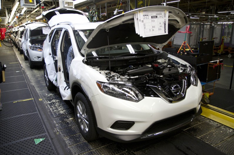 2014 Nissan Rogue Smyrna.jpg