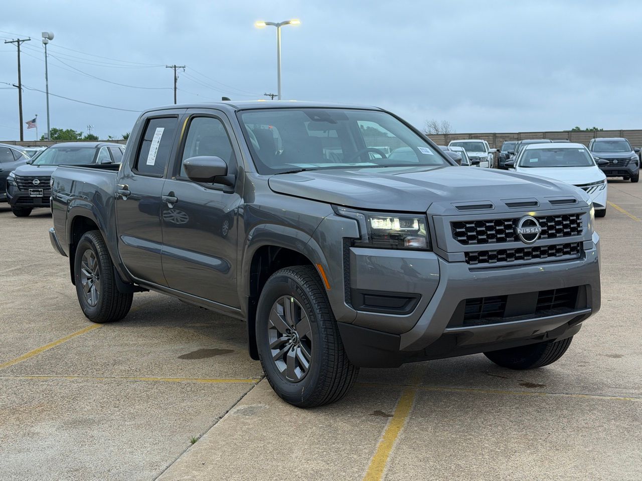 View vehicle photo 4