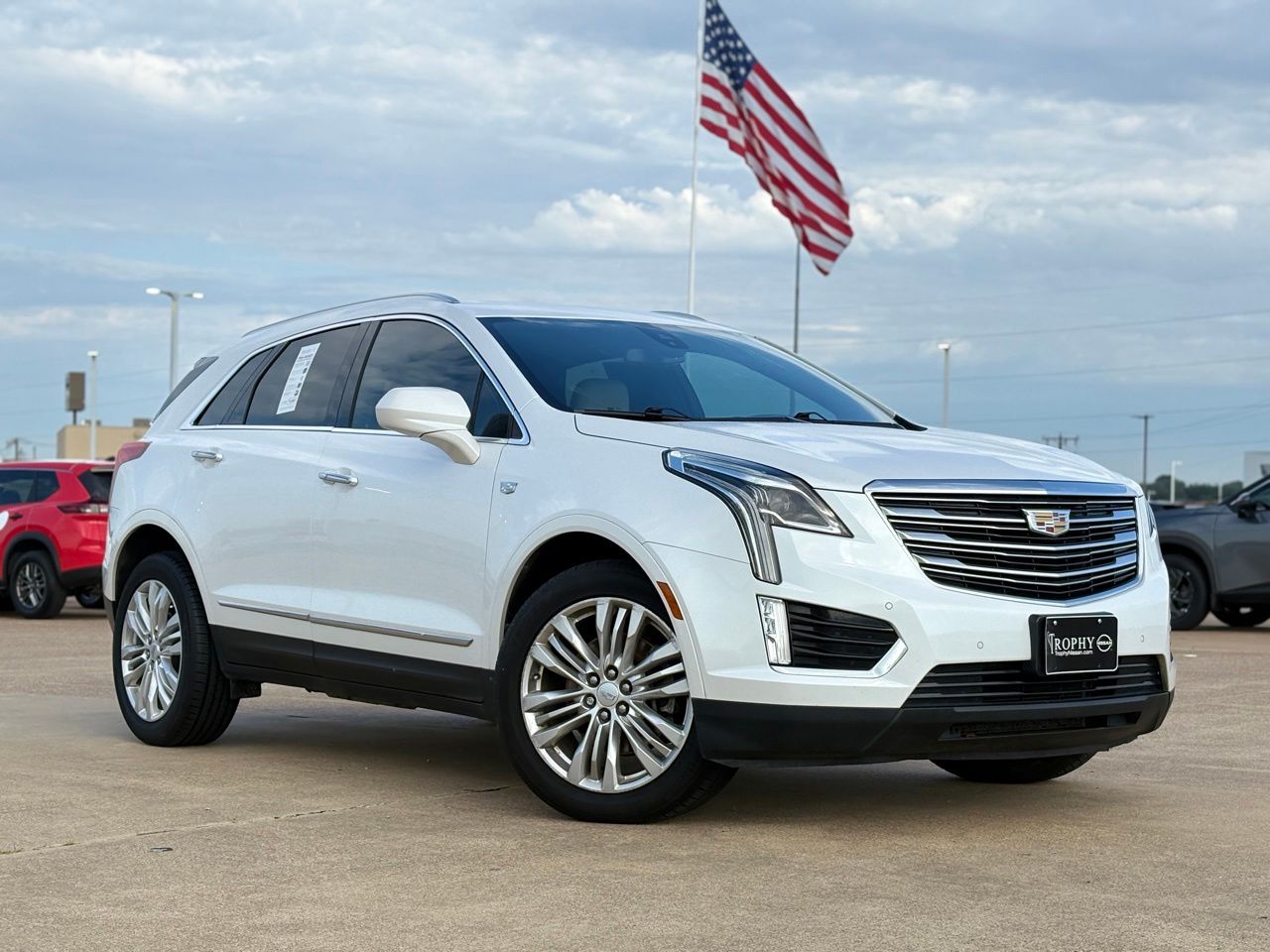 Used 2019 Cadillac XT5 Premium Luxury with VIN 1GYKNERSXKZ217575 for sale in Mesquite, TX