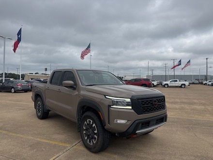 2024 Nissan Frontier PRO-4X Truck