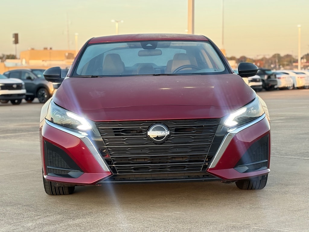 Certified 2024 Nissan