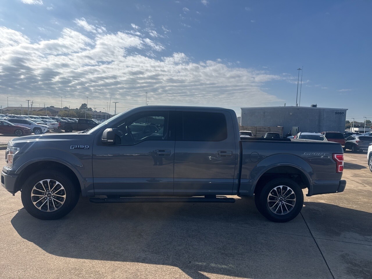 2019 Ford F-150 XLT photo 4