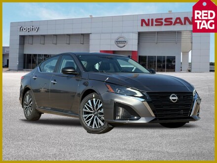 2025 Nissan Altima SV Sedan