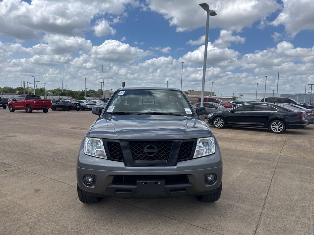 Used 2020 Nissan