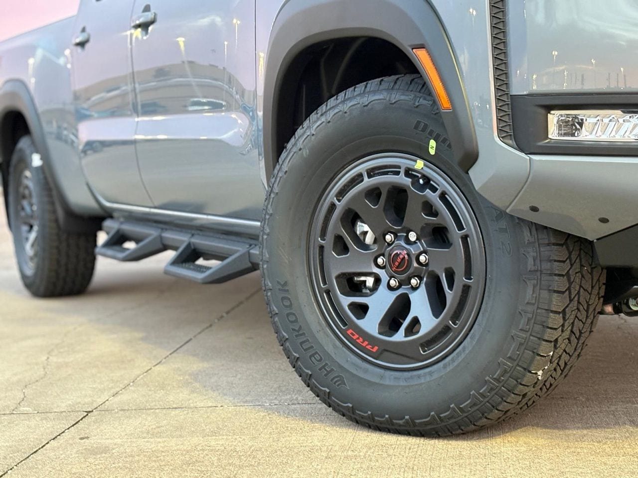 View vehicle photo 4