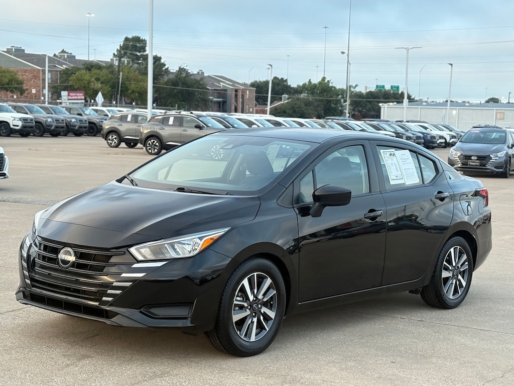 Certified 2023 Nissan Versa 1.6 SV Sedan