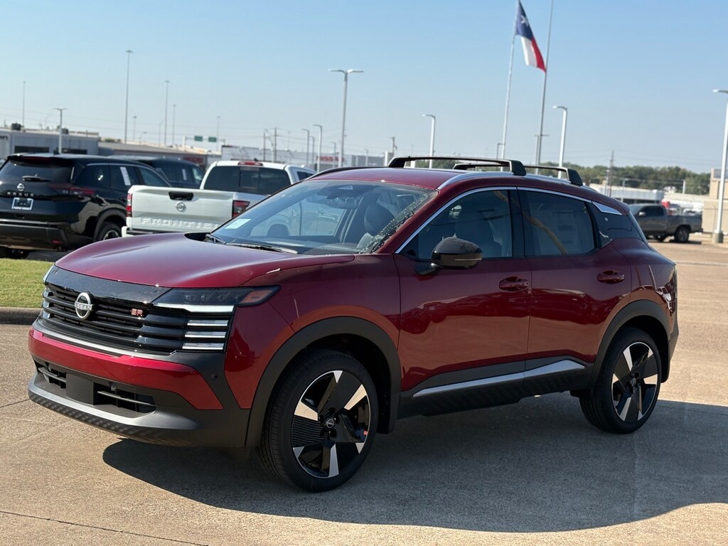 New 2026 Nissan Kicks SR SUV