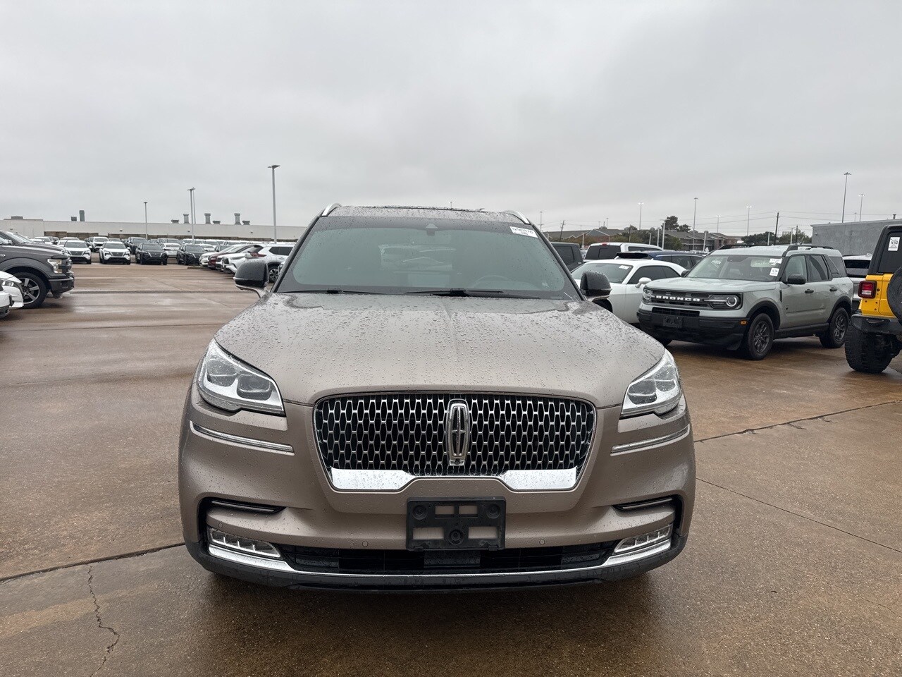 2020 Lincoln Aviator Reserve photo 2
