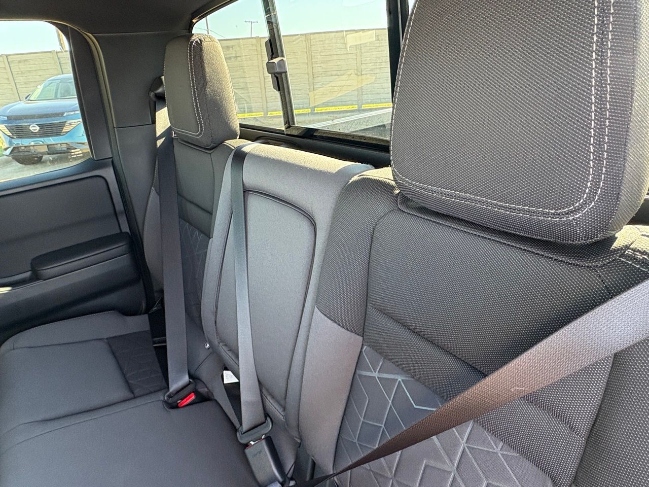 2026 Nissan Frontier SV - Photo 21