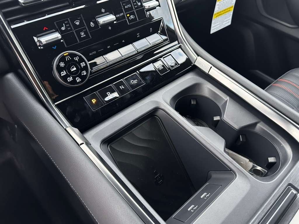 2026 Nissan Armada PRO-4X - Photo 16