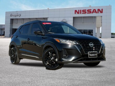 2023 Nissan Kicks SR SUV
