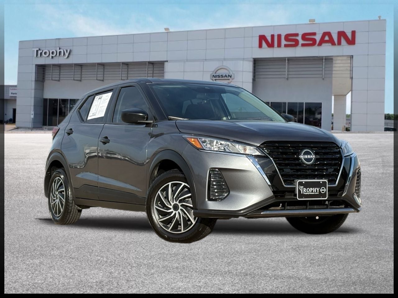 2023 Nissan Kicks S